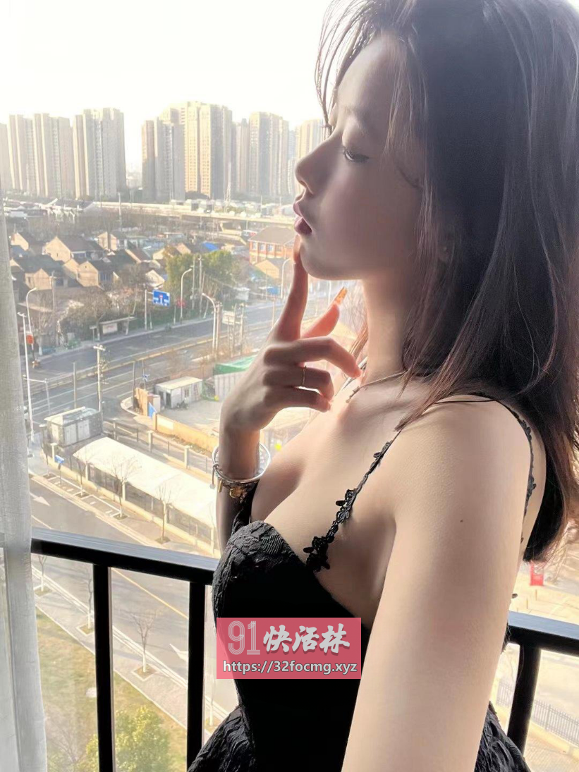 武侯白嫩妹妹