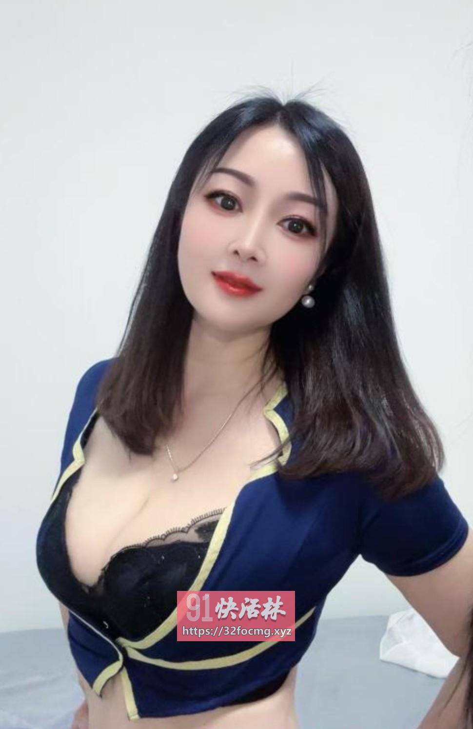 无锡前凸后翘的巨乳女神