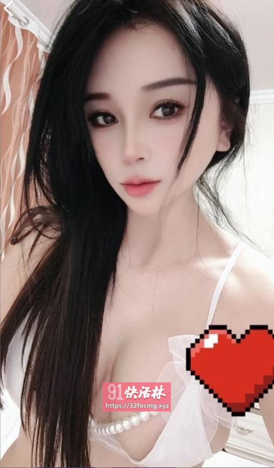 桂林美女甲天下蜜桃臀姐姐