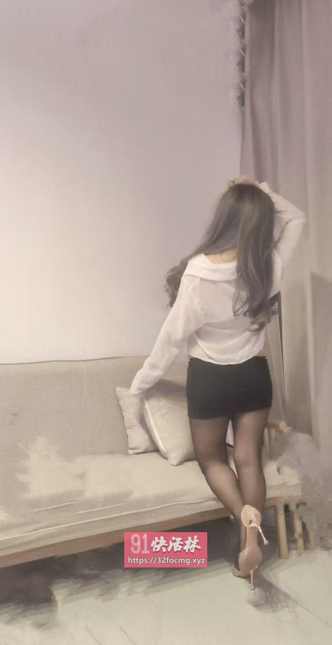 宝山双飞熟女