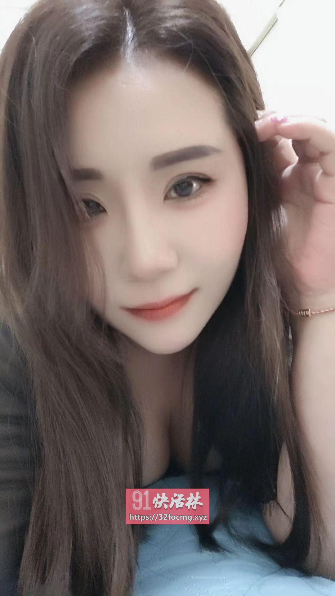 大胸小骚妇思思