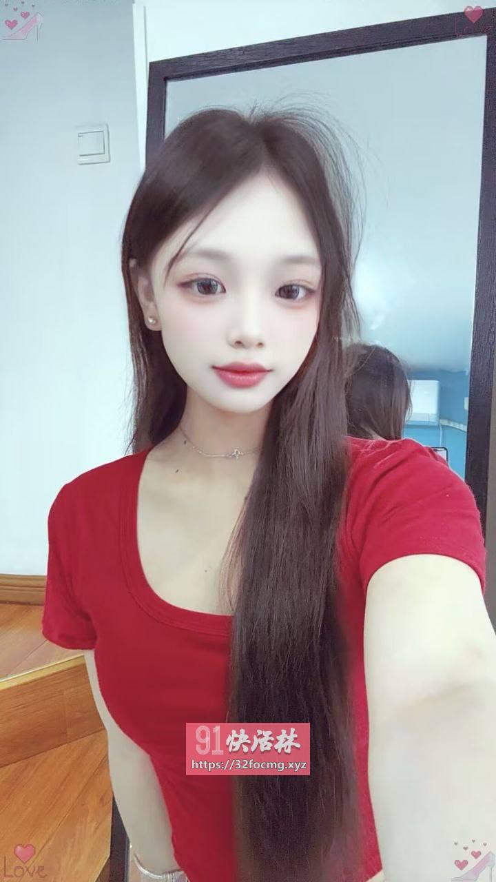 清纯反差妹子