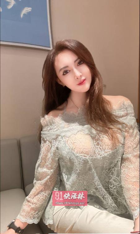 风骚制服诱惑老师