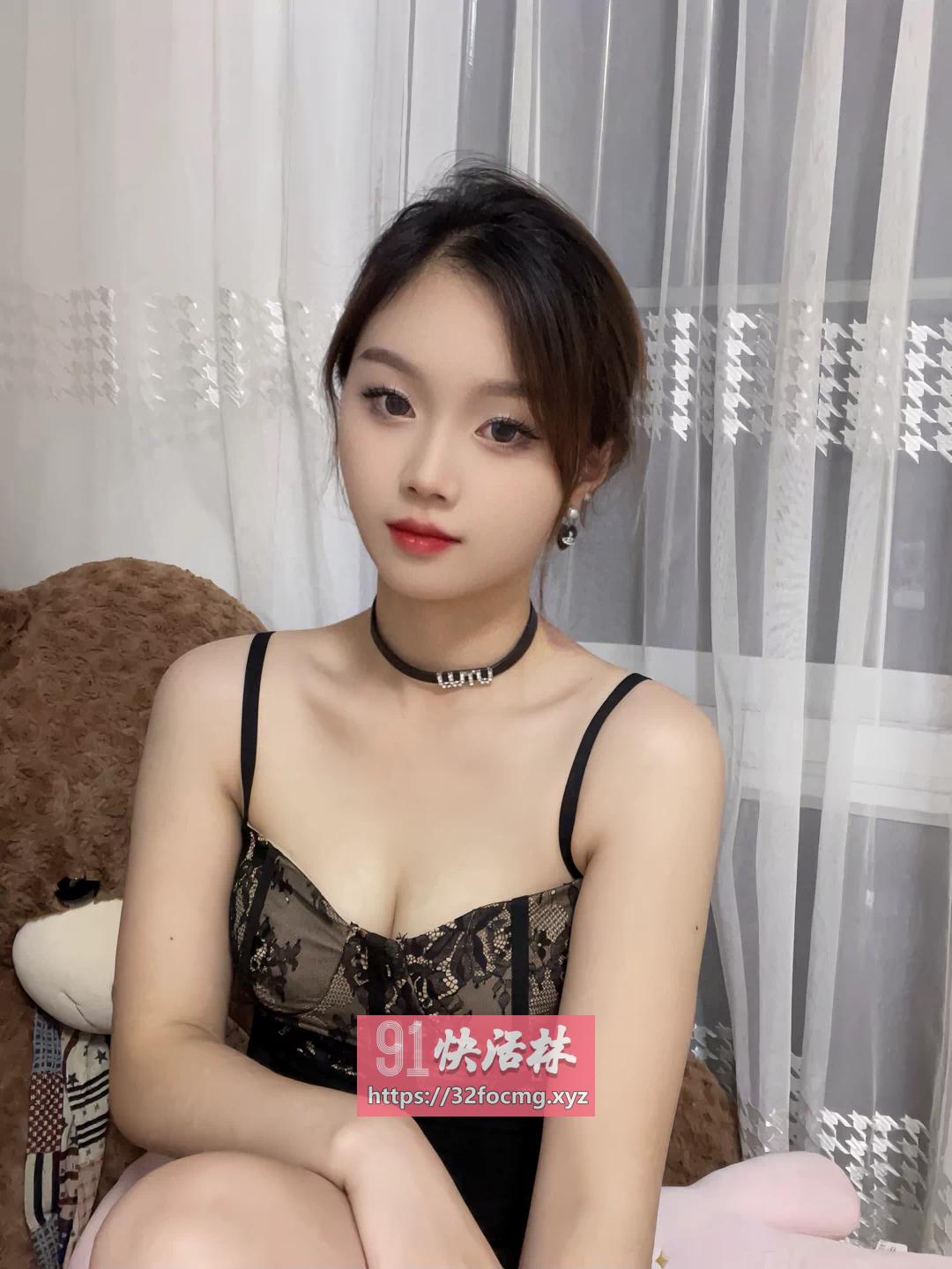 性感骚妹身材火辣活好