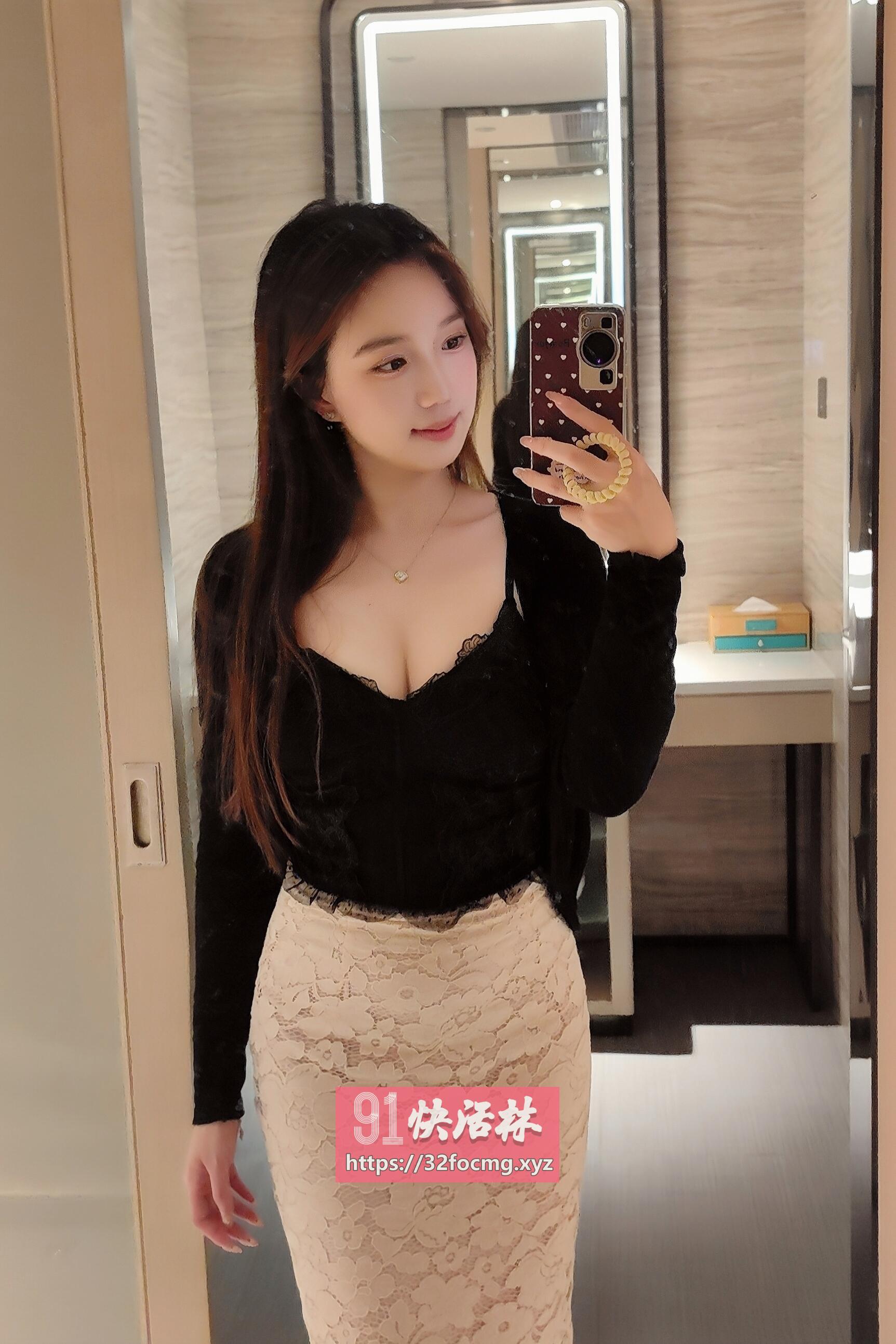 极品大胸御姐服务一流