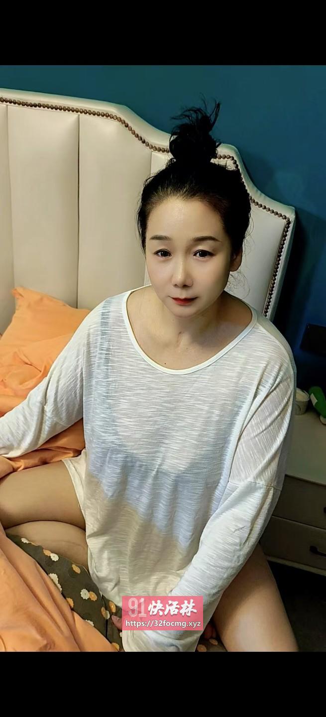 未来路大胸熟女
