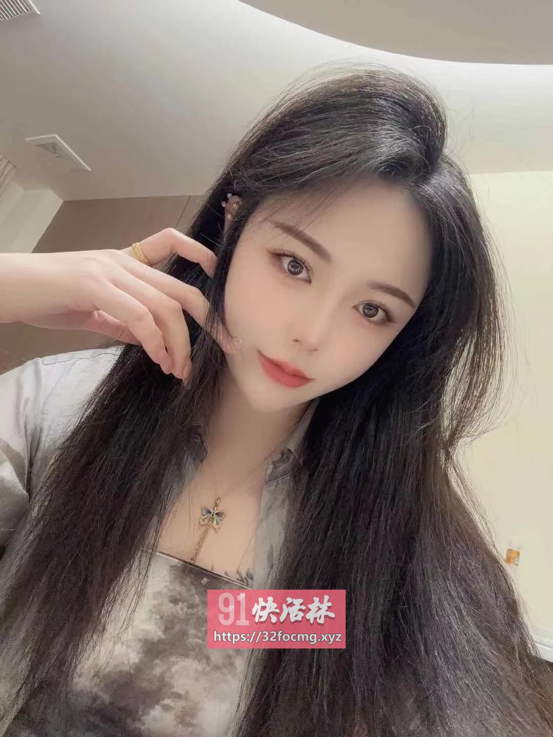 肤白貌美爱干净身材非常好