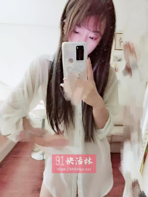 很瘦的妹纸