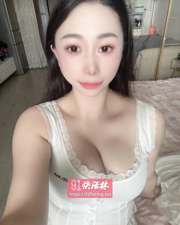 美艳大胸琪琪