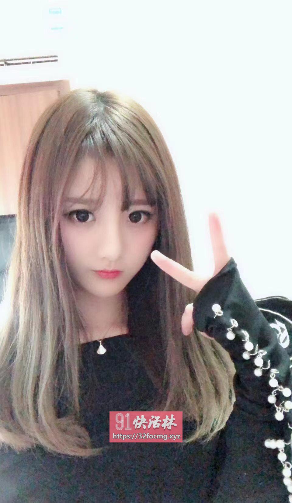 性感美少女身材火辣服务不错