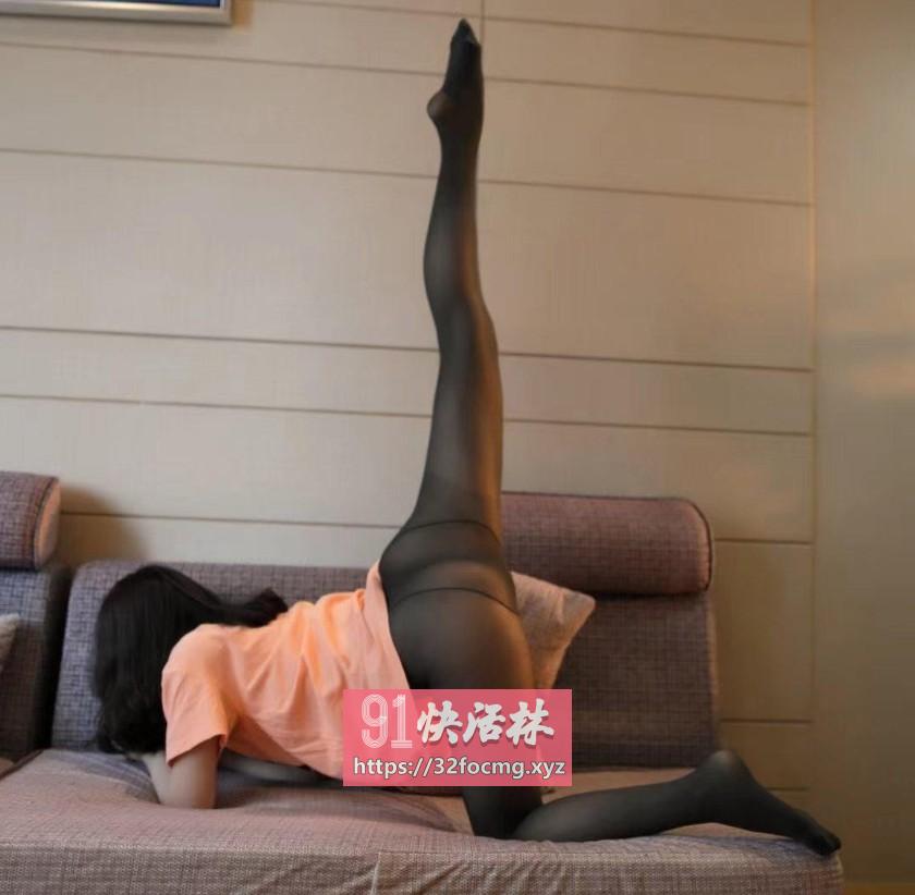 一字马晴晴很尤物