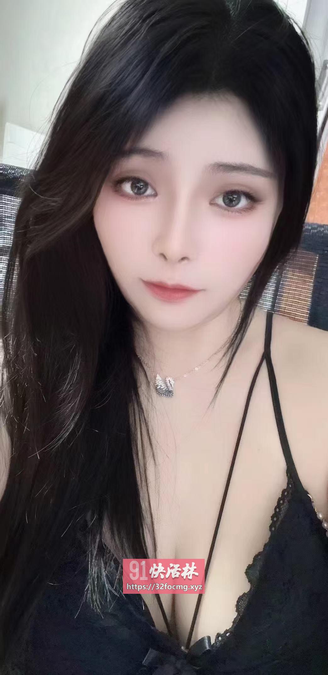 冰山美人的极致反差感