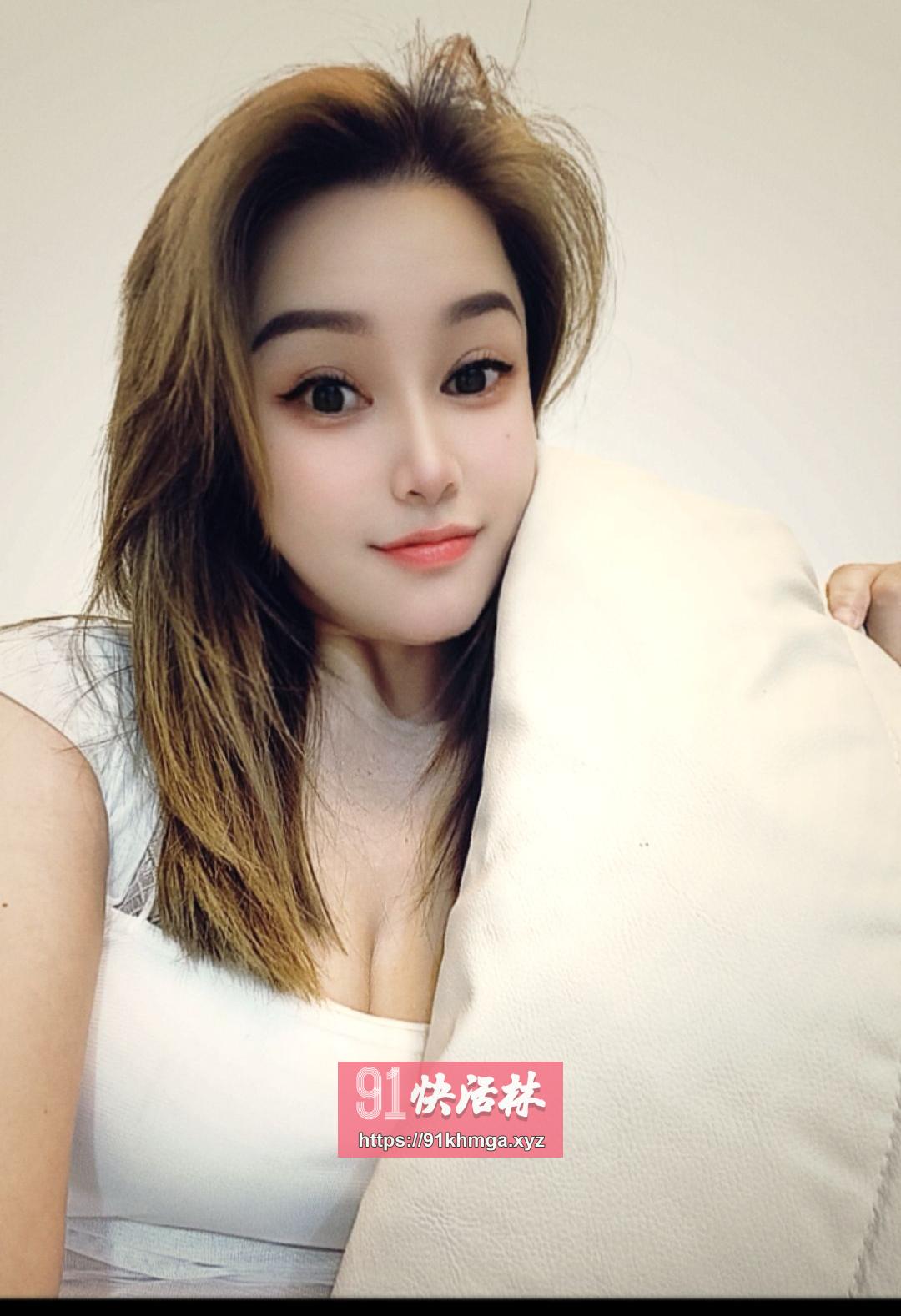 中山莞式服务果果