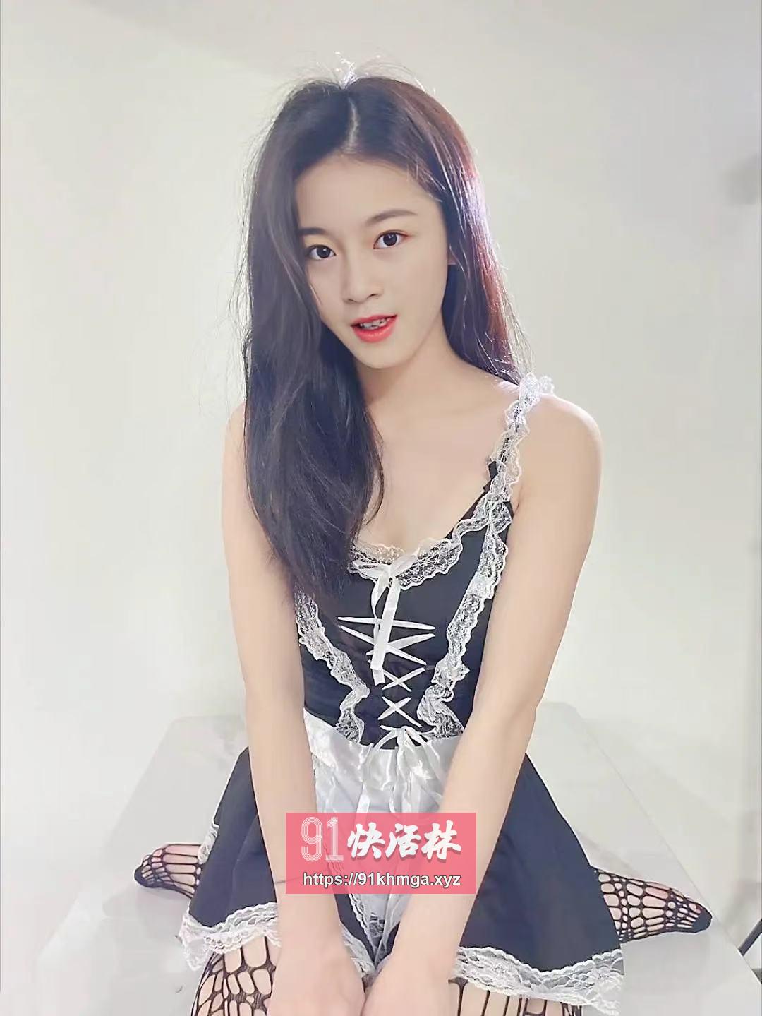 金水性感美少女