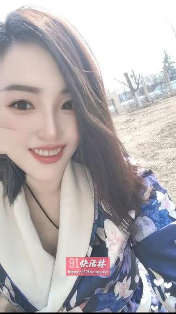 章丘大奶骚少妇