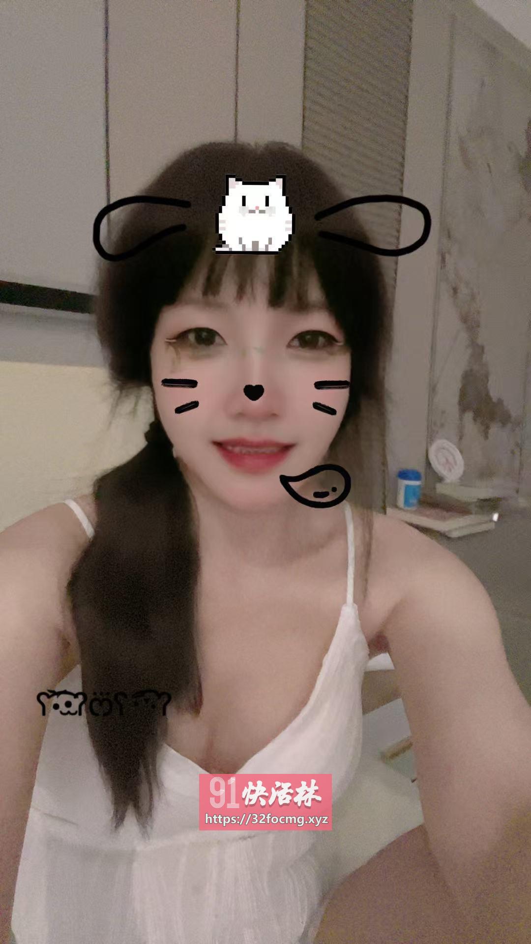 服务系风骚小少妇