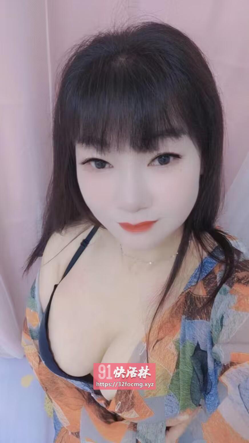 龙华白嫩少妇佳佳