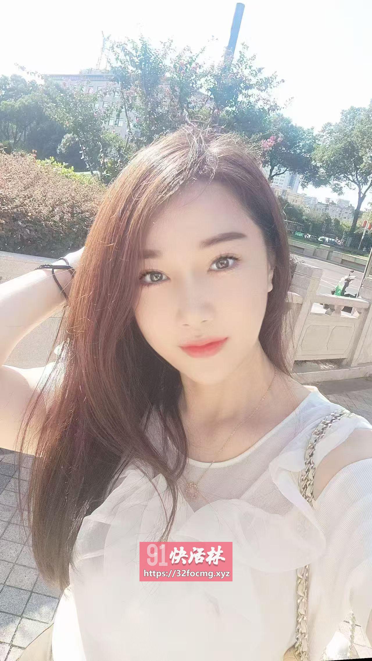 韵味少妇刚下海