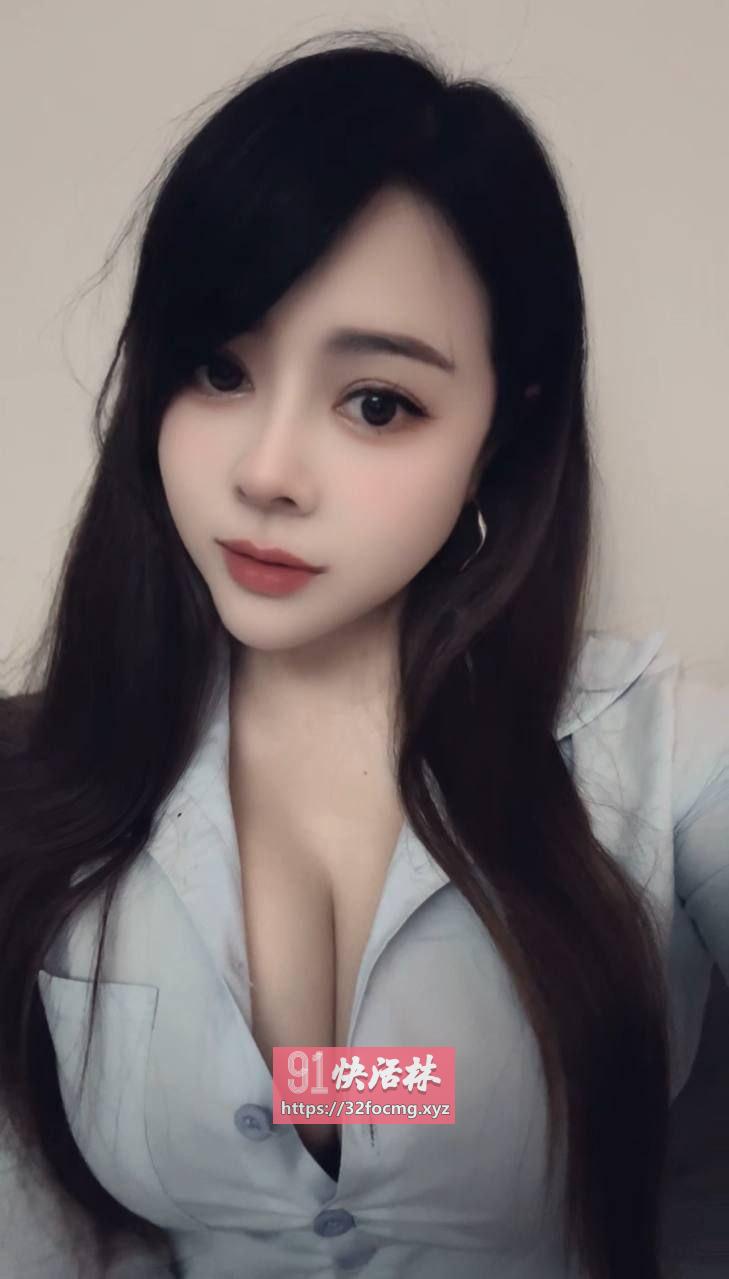 呼市南方女孩性感温柔