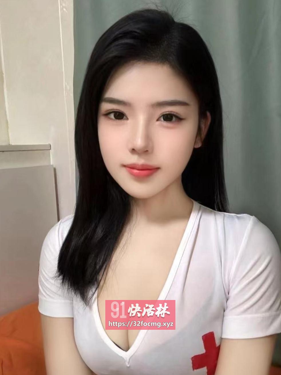 性感年轻小骚货