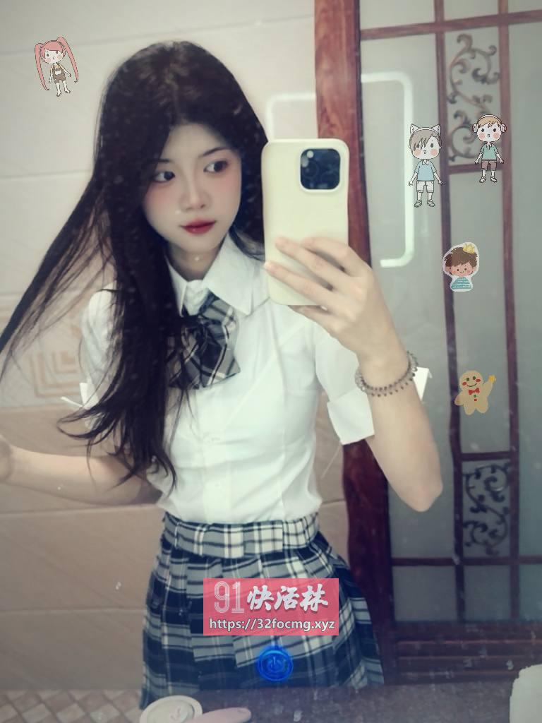 妹子床上各种骚姿