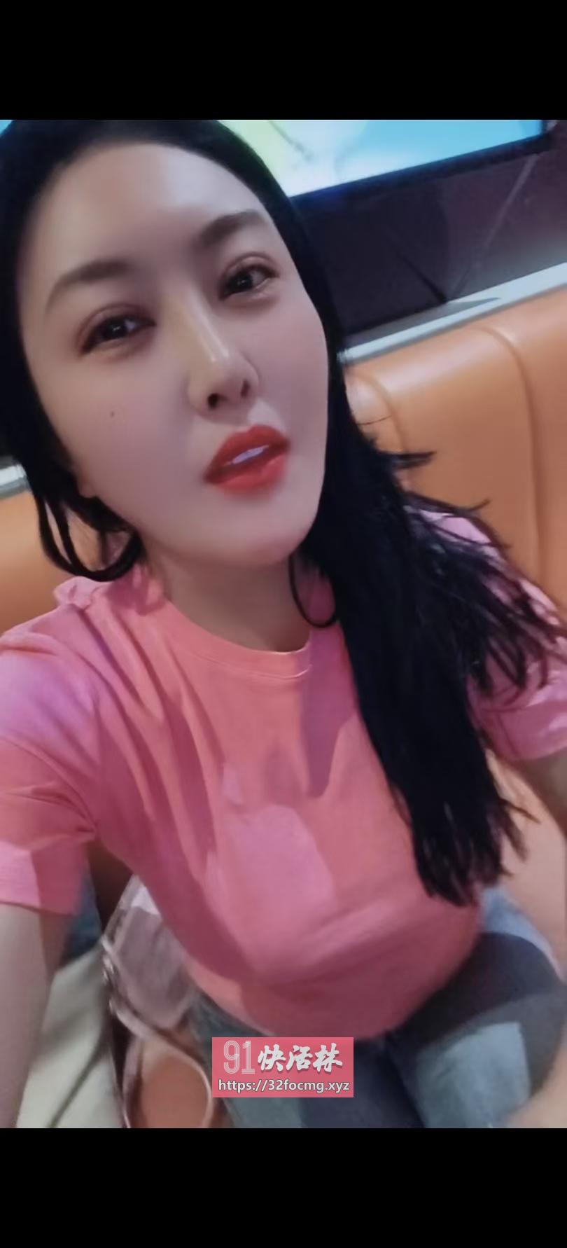 大奶美少妇黄咪