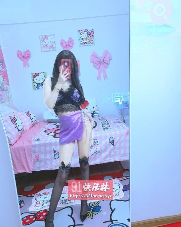 新人小婷