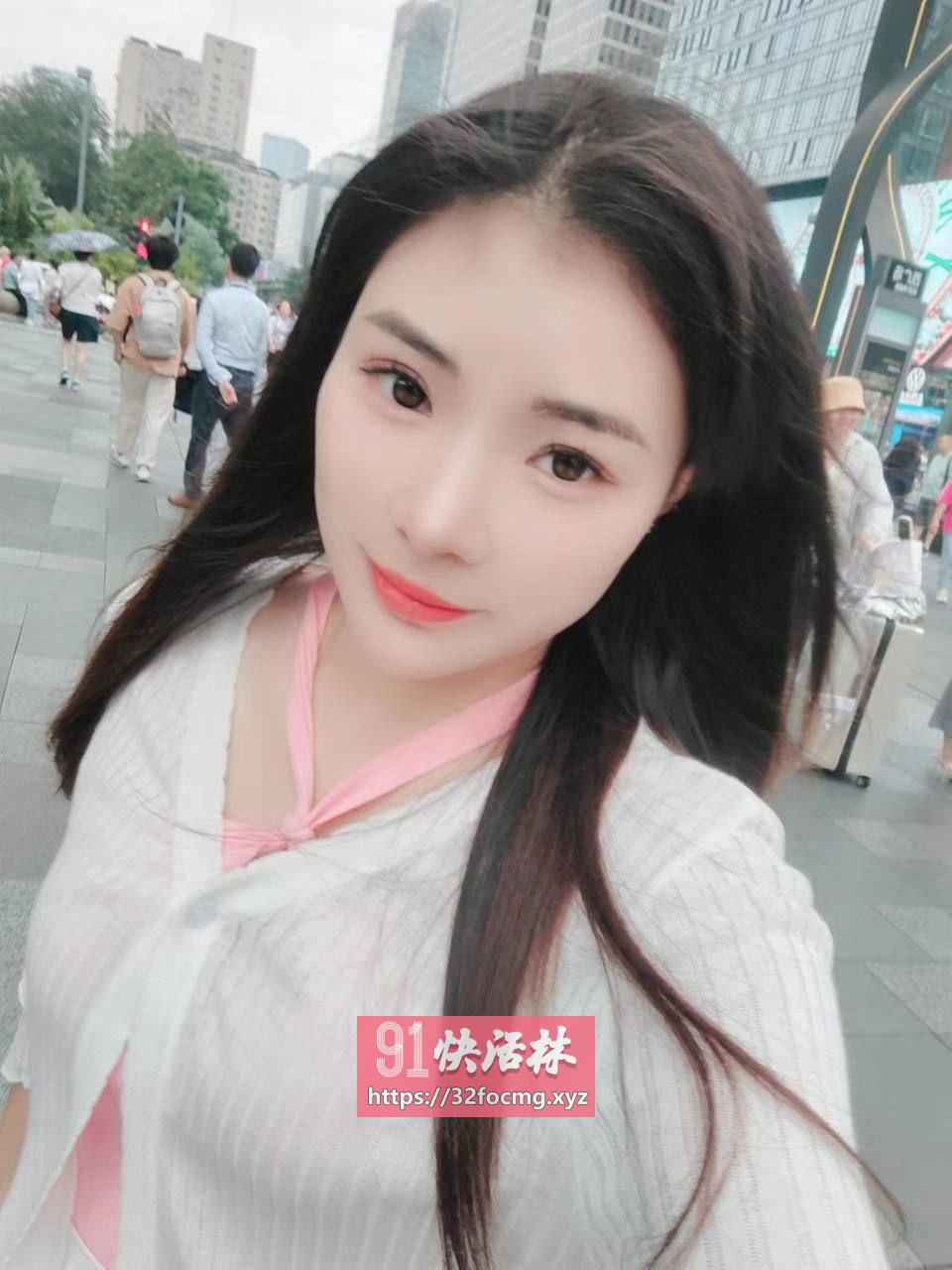 东门波霸美少妇