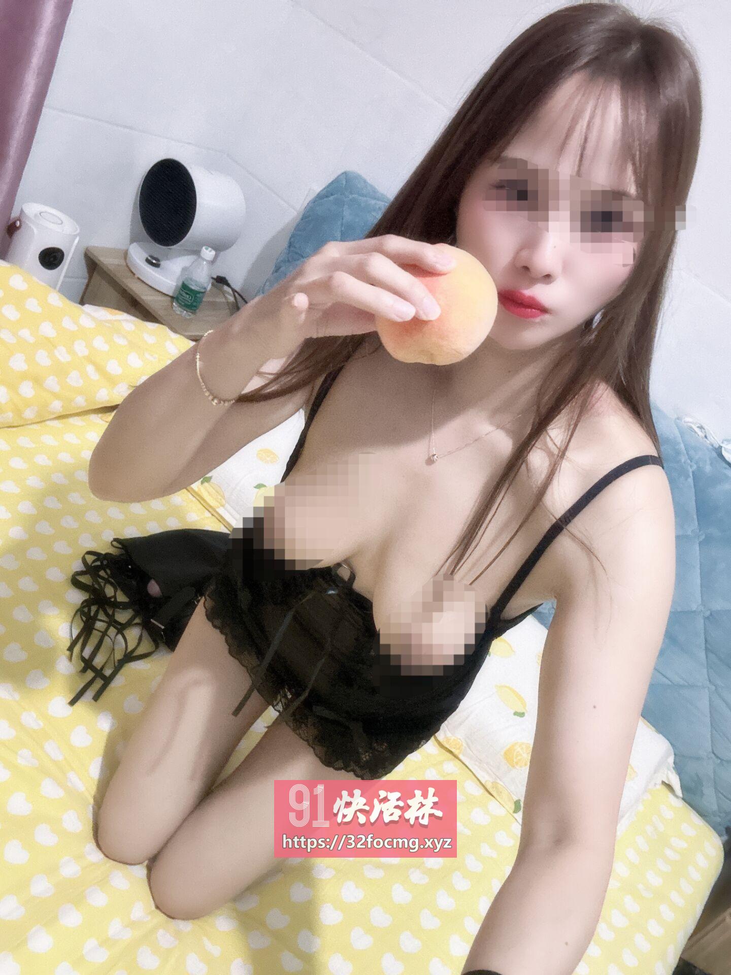 轻推慢揉少妇