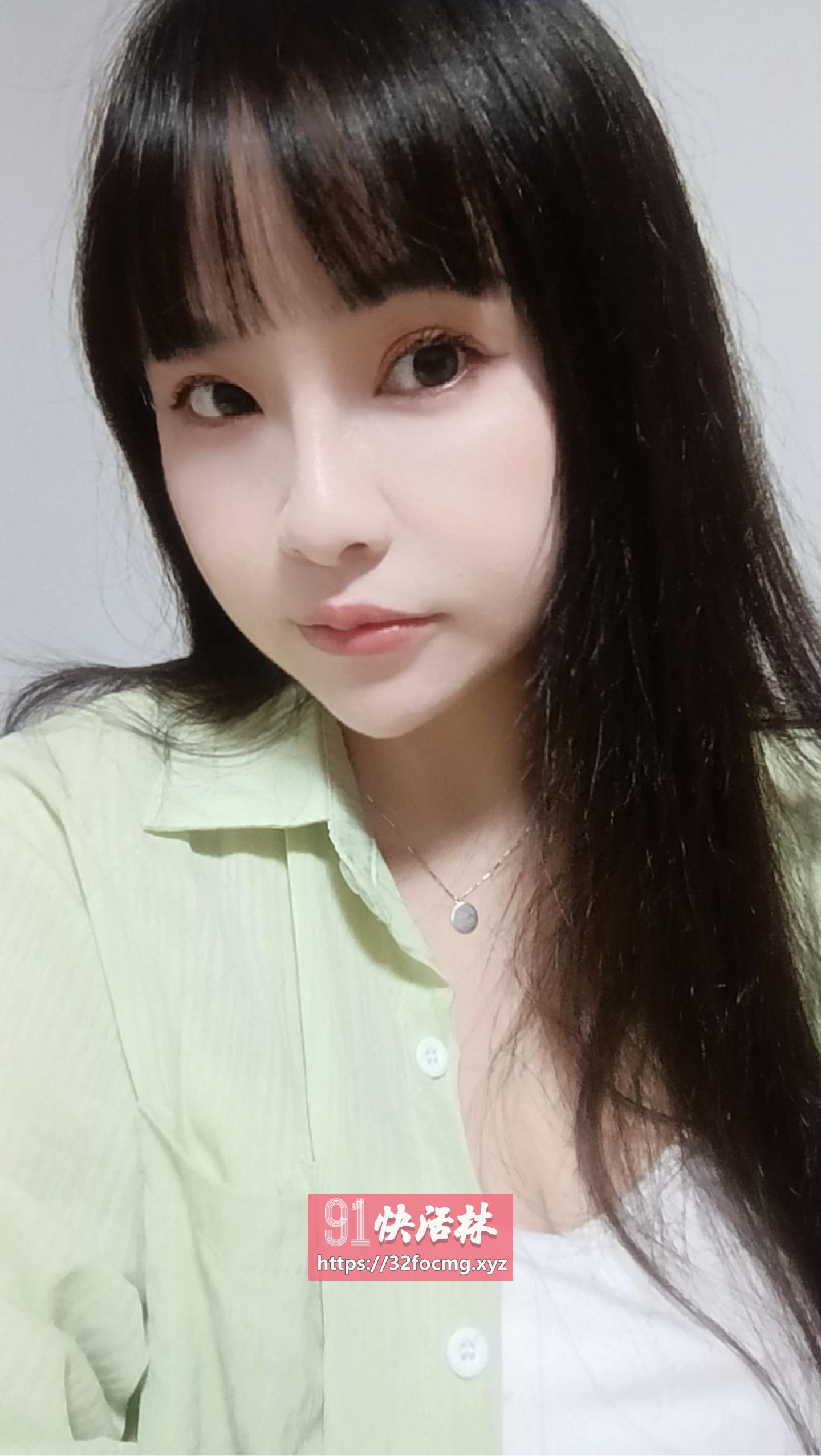 巨乳肥臀实惠少妇