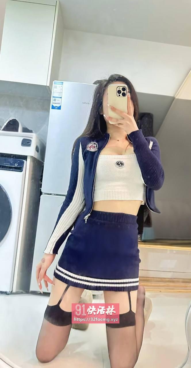 天河大胸小姐姐