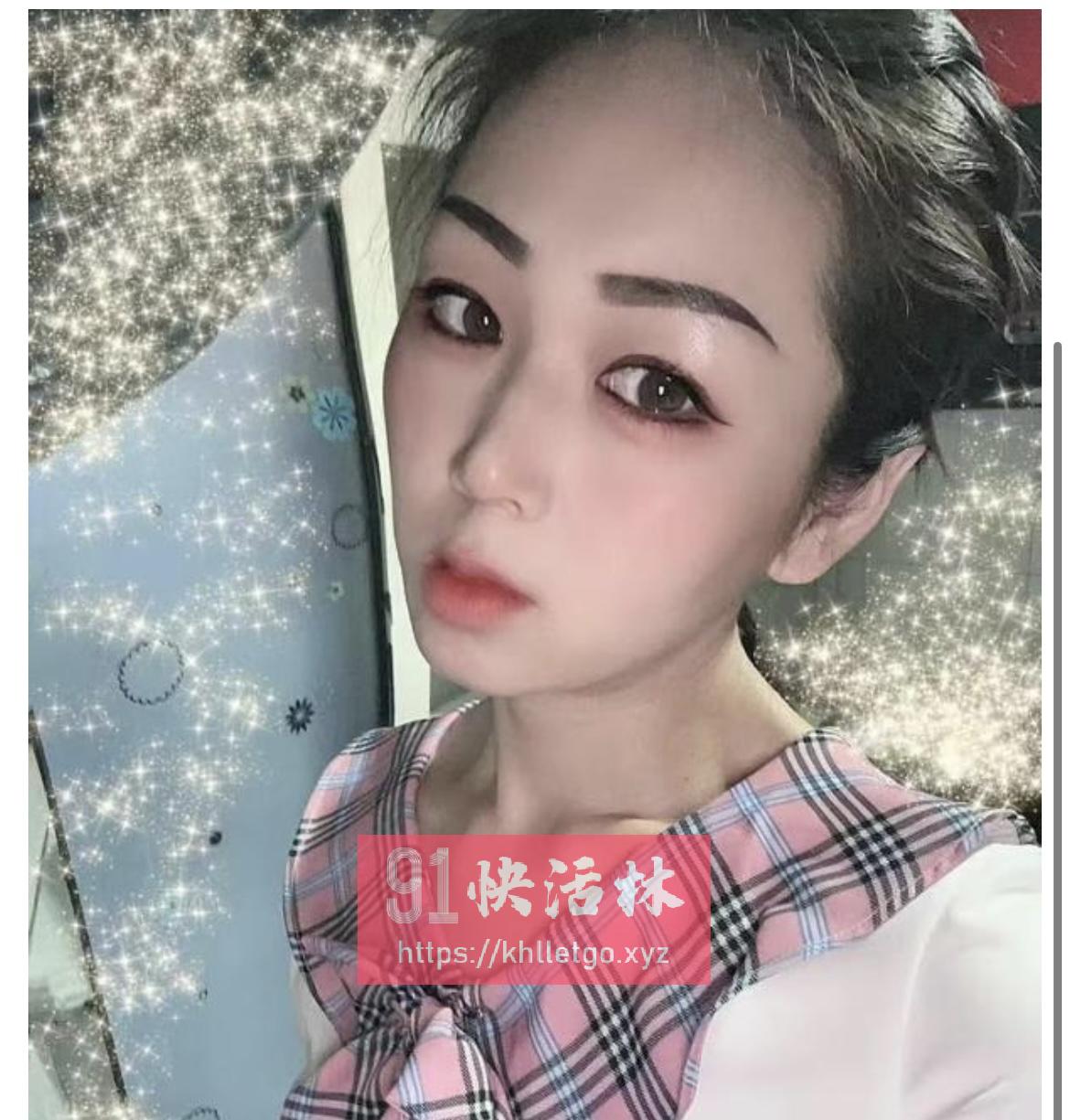 漂亮轻少妇