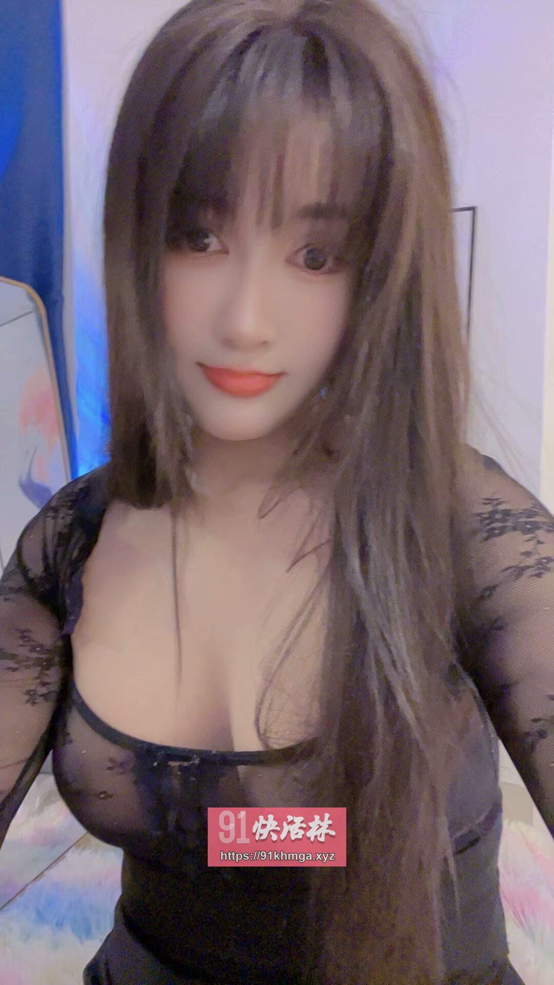 温州黑丝制服诱惑性感嫩妹