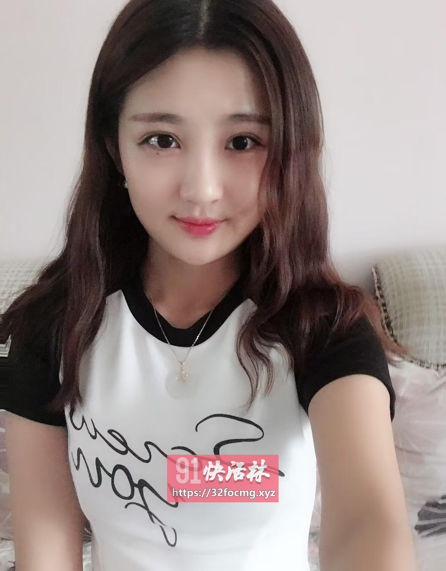 雁塔叫玥玥的美女