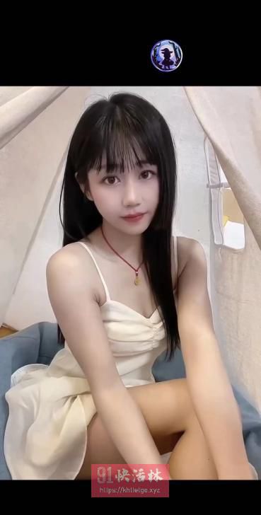 苗条美少女