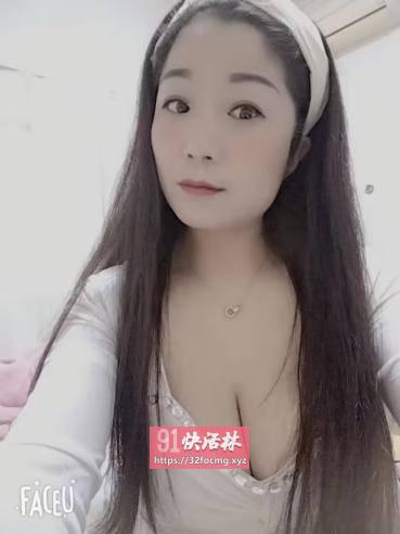 一线天性感兼职少妇