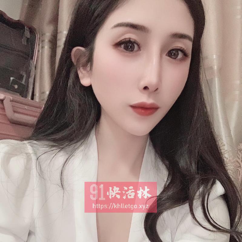 秦淮可欣大长腿