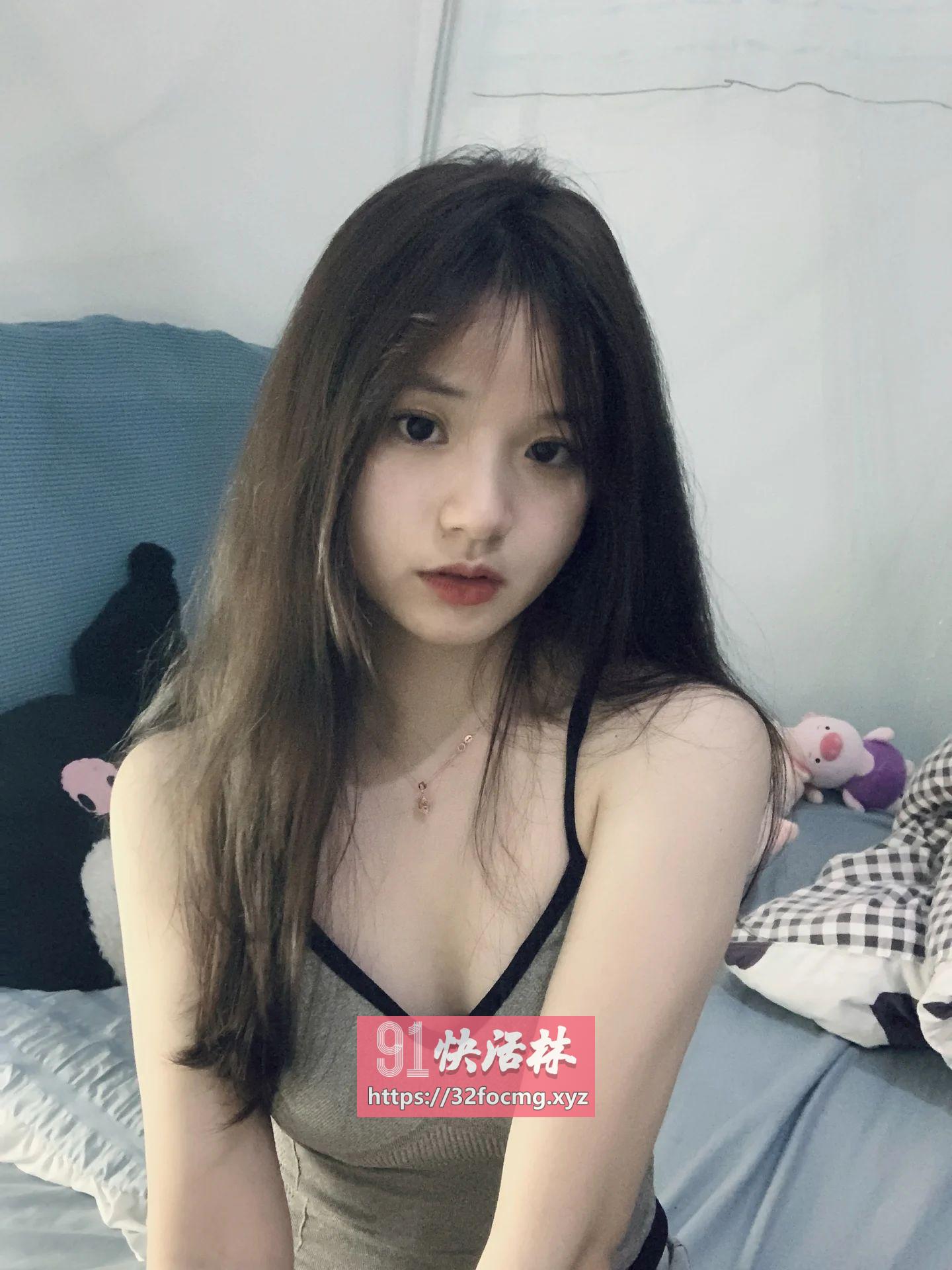  嫩妹干几分钟就受不了了