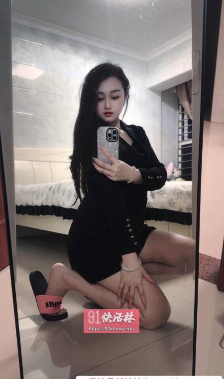 老师深喉口爆淫水多多