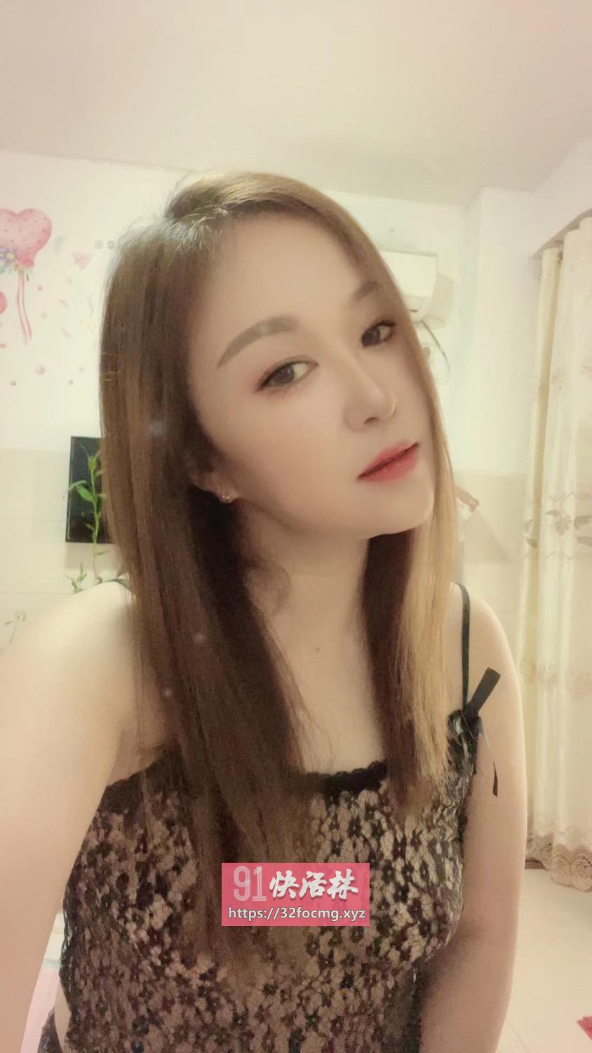 熟女少妇性感服务女擅长胸推 口爆