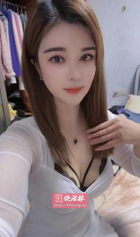 极品年轻高颜值嫩妹