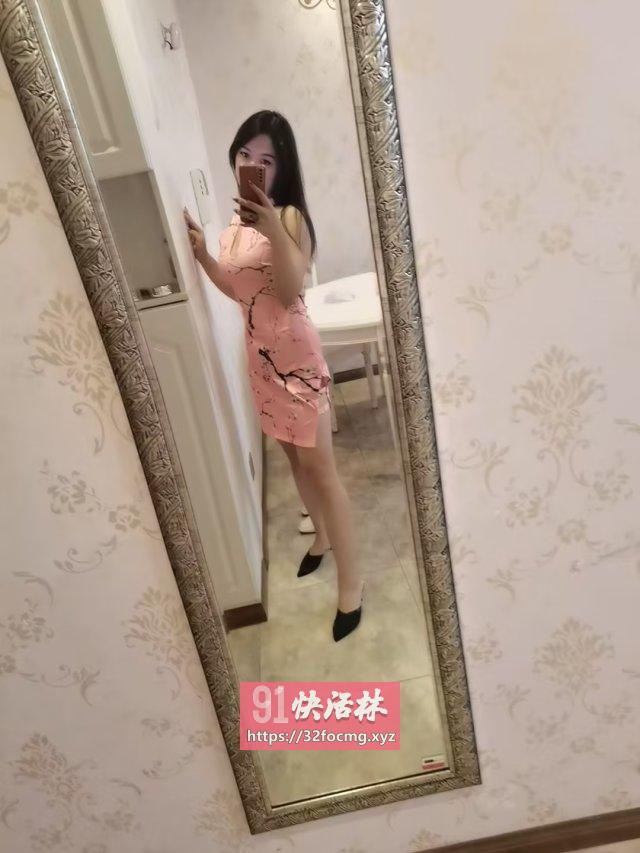 旗袍性感苗条身段小鱼