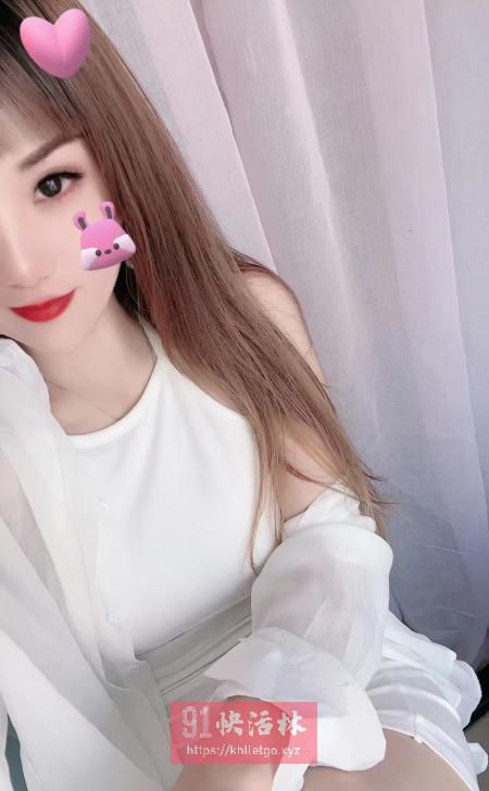 女友试服务的小姐姐