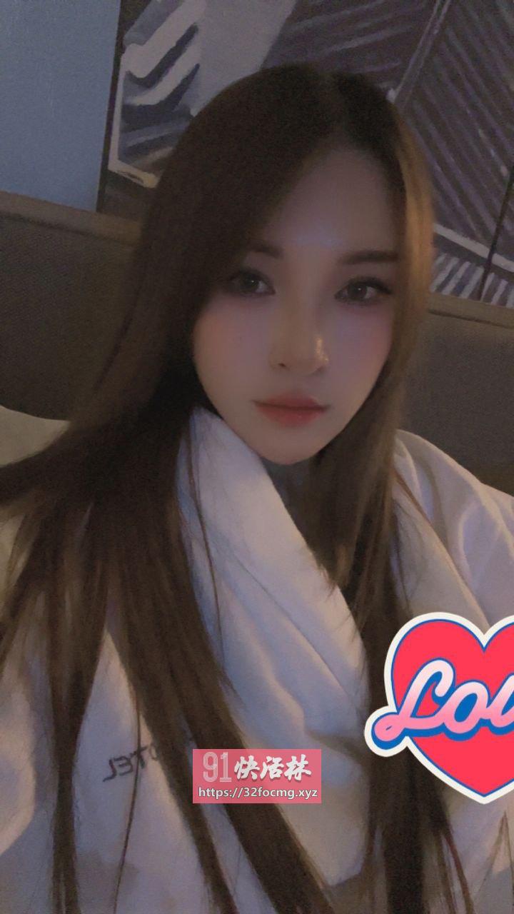 江北气质尤物小美女
