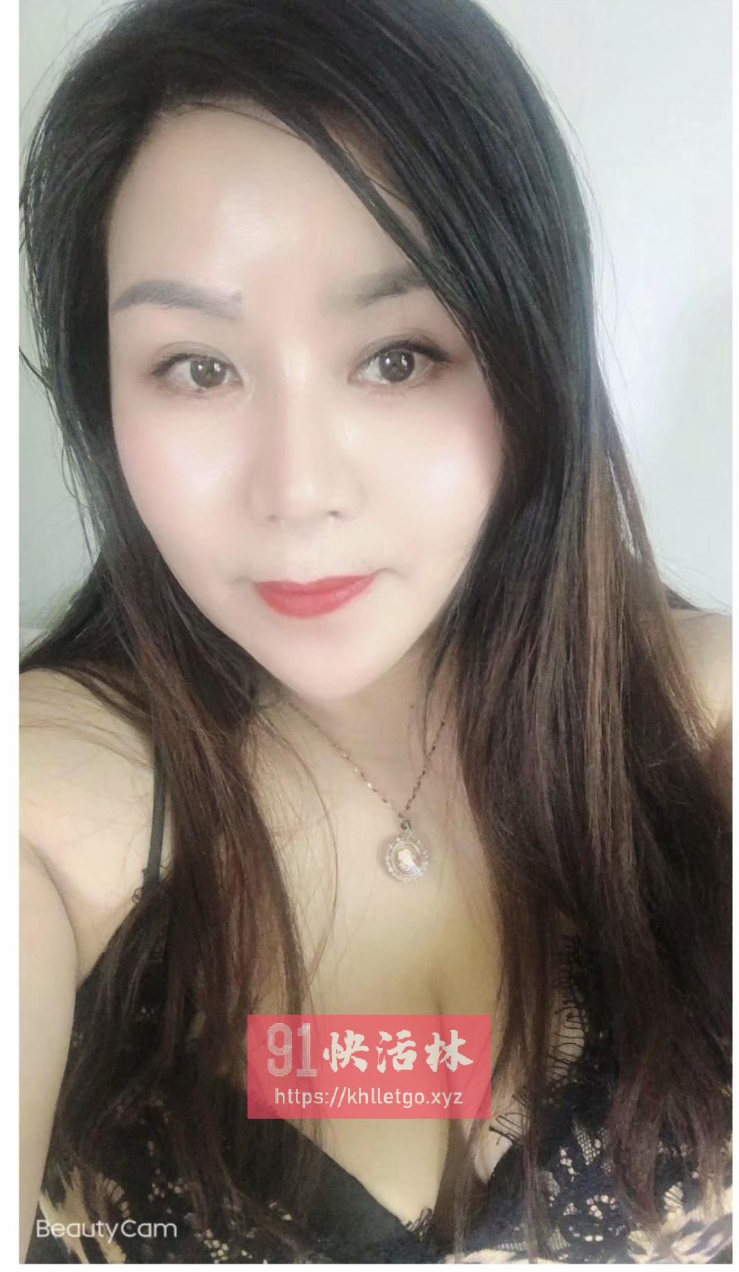 大臀熟妇