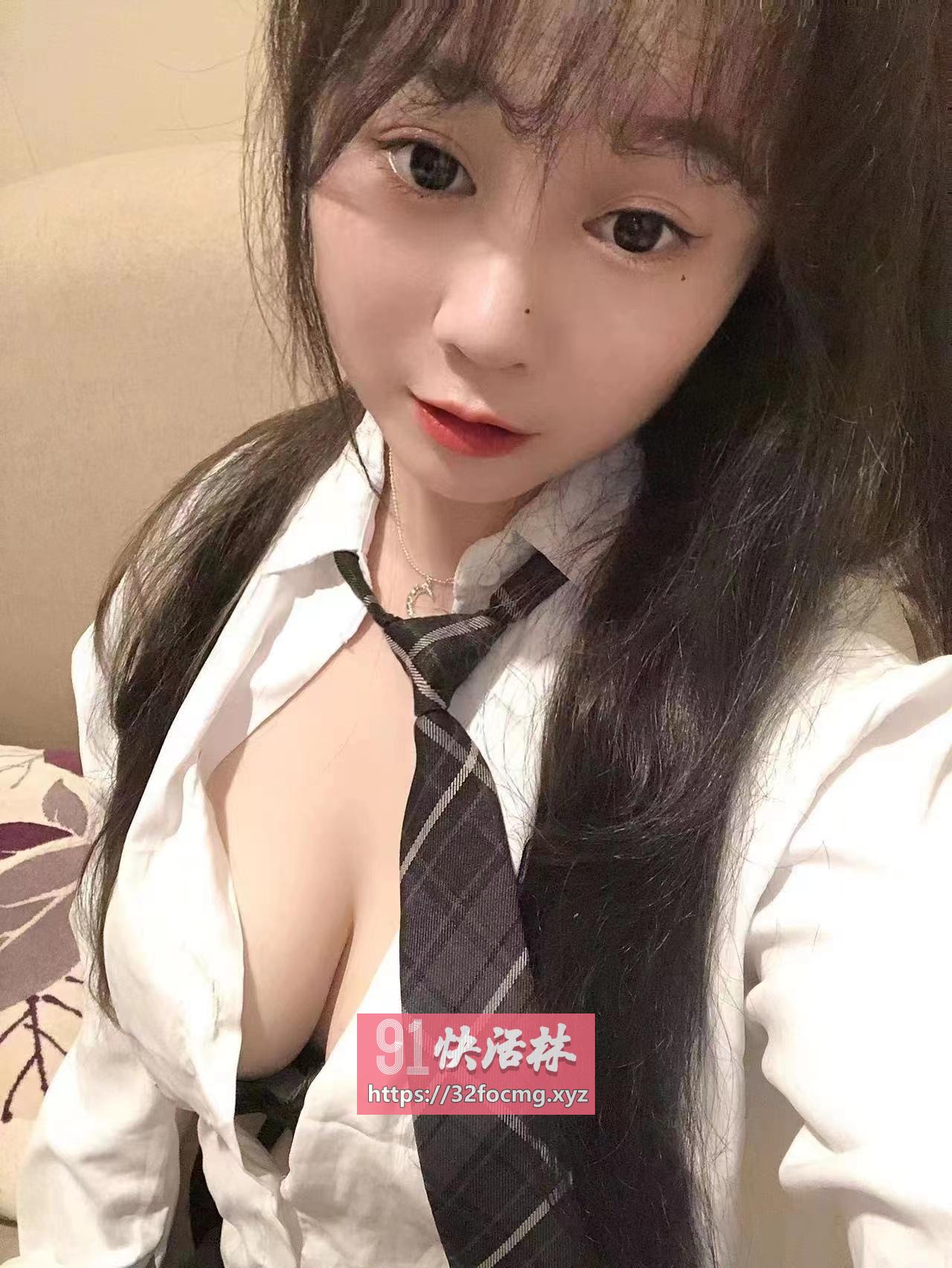 花都大胸vivi