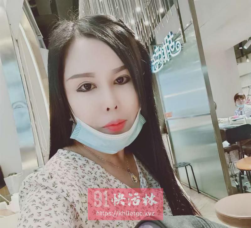 夫子庙熟女姗姗可双飞