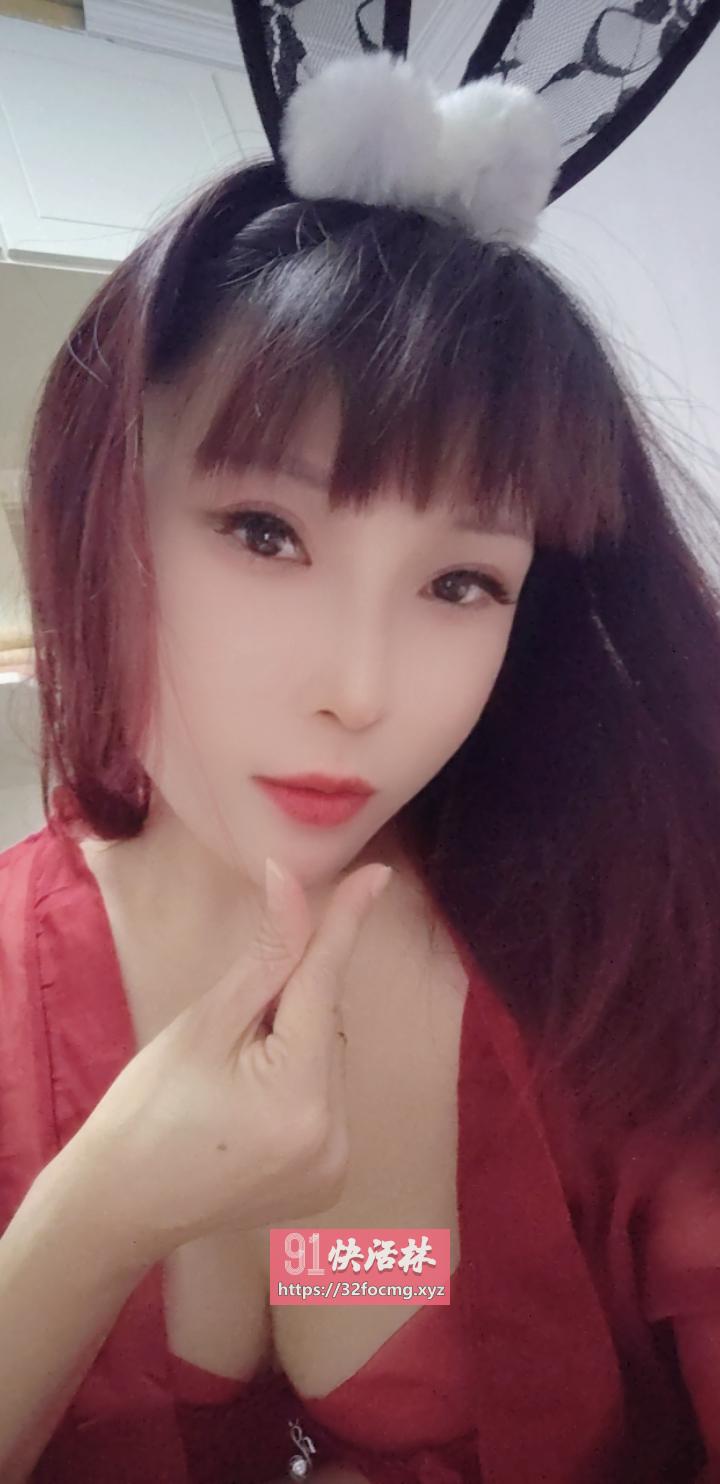 热情体贴风骚小少妇