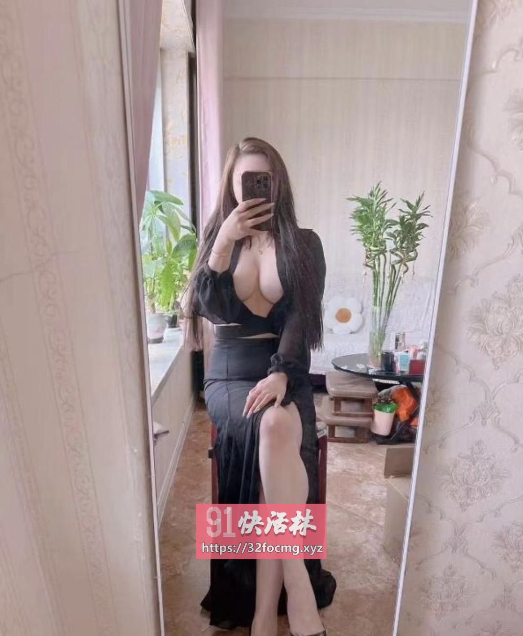 少妇梦梦越来越大