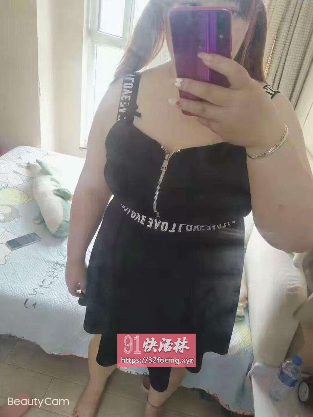喜欢胖妹的可冲